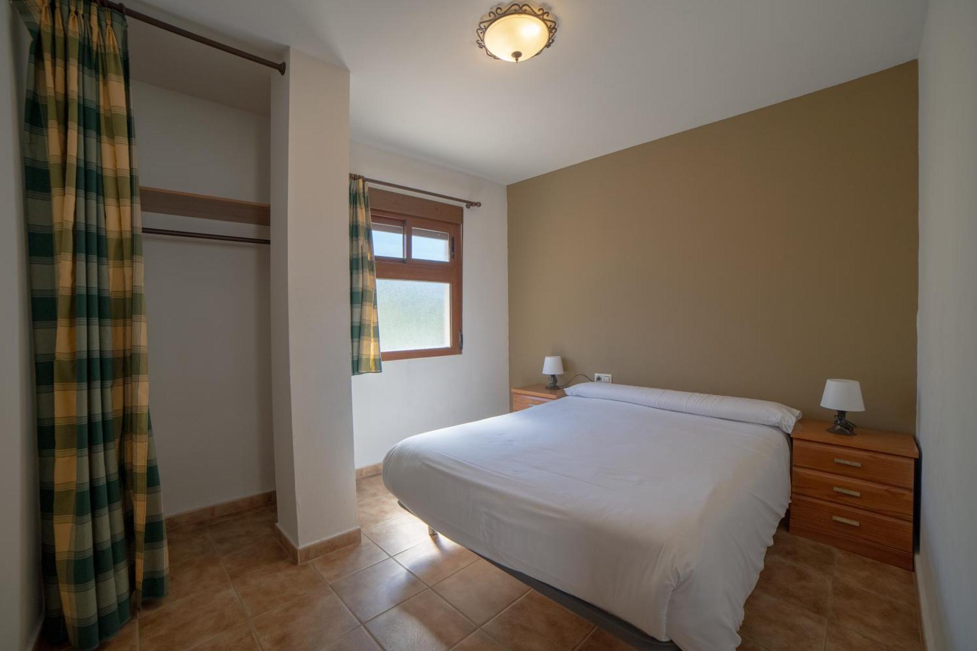 Apartamentos Berrocal Алькала-дель-Хукар Экстерьер фото